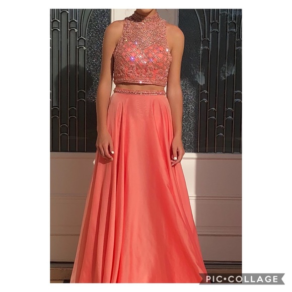 Sherri Hill Prom Dress - Picture 2 of 7